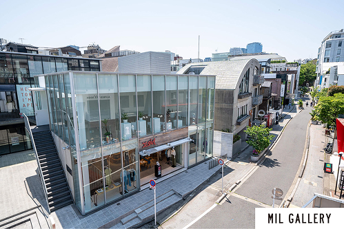 キャットストリート沿いのミルギャラリー